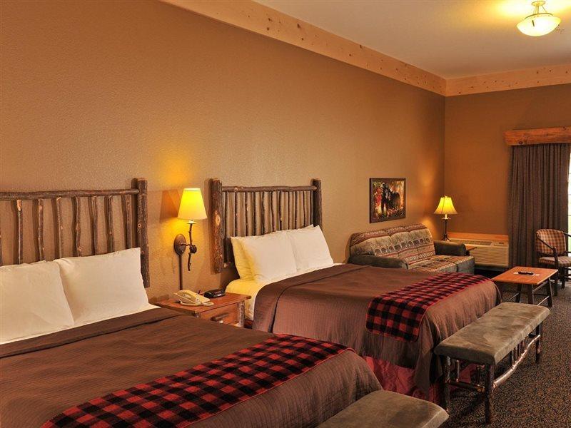 Best Price on Stoney Creek Hotel Wausau - Rothschild in Rothschild (WI) +  Reviews!